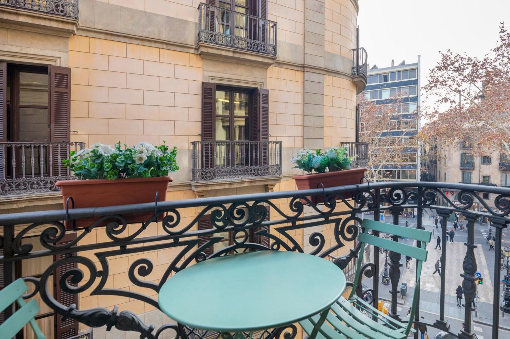 El Alma De Las Ramblas Barselona Dış mekan fotoğraf